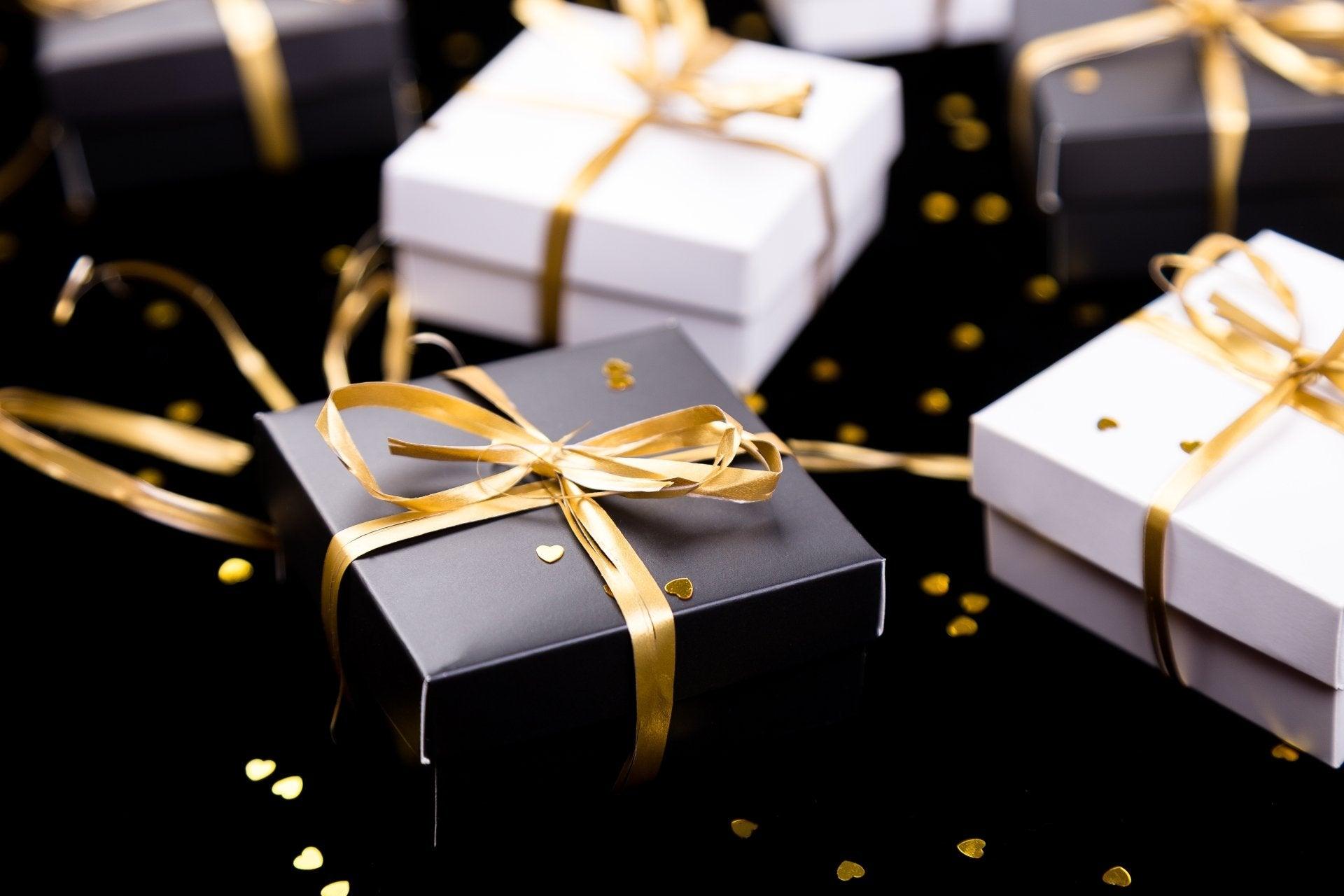 FREE GIFTS WITH ORDER OVER $89